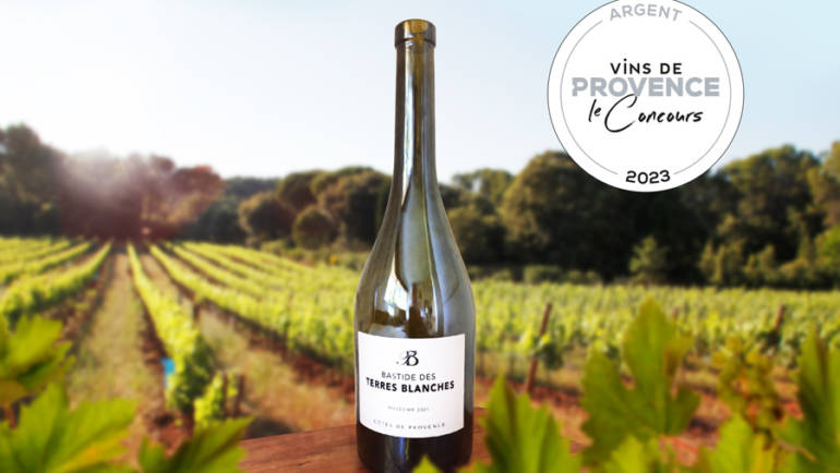 Notre vin rouge 2021 récompensé au concours des vins de Provence